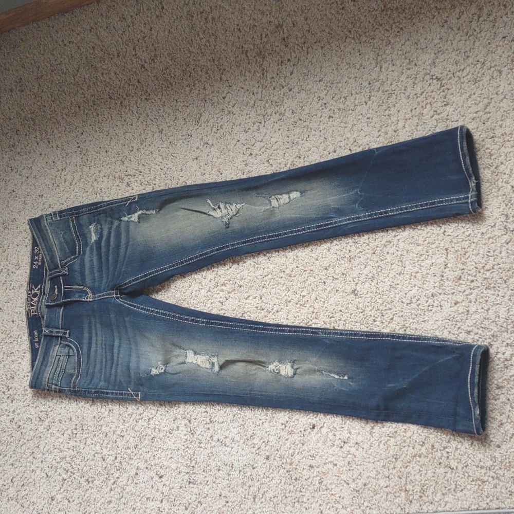 Buckle Black Straight leg Jean. Size 24